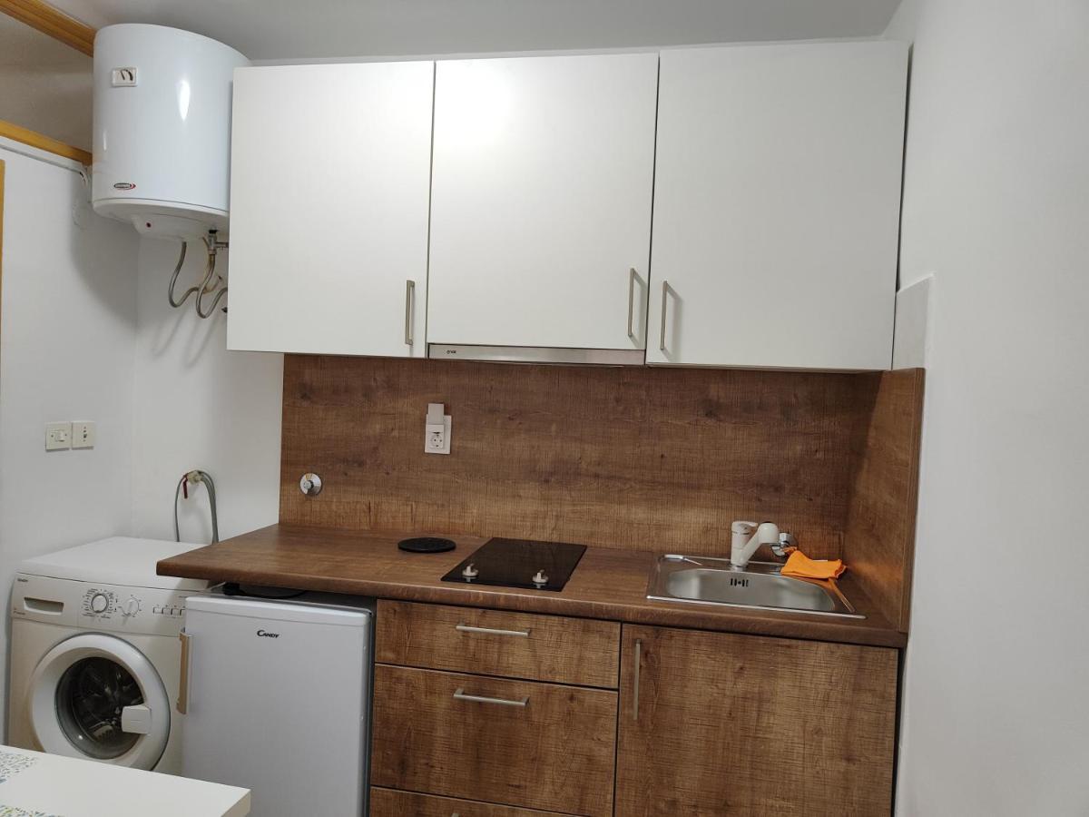 Rd22 Apartment Ровинь Экстерьер фото